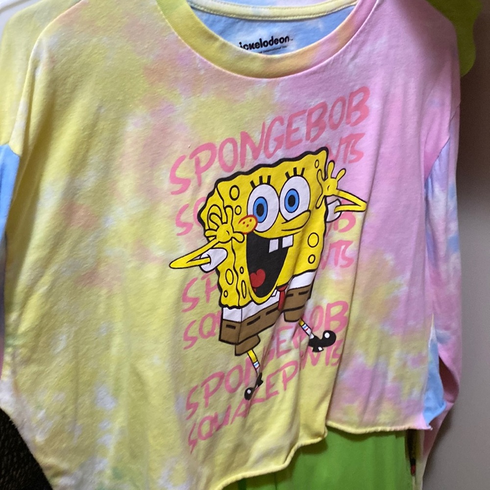 Women’s large SpongeBob Nickelodeon shirt new never worn no tags